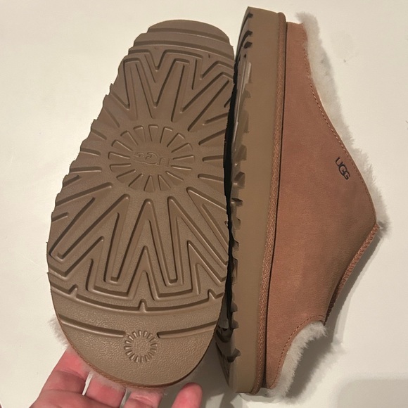 UGG Women’s Greenport Slide - Tan - Picture 5 of 10